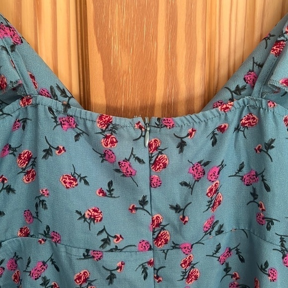 Shein Knot Front Ruffle Trim Floral Dress - Picture 7 of 10